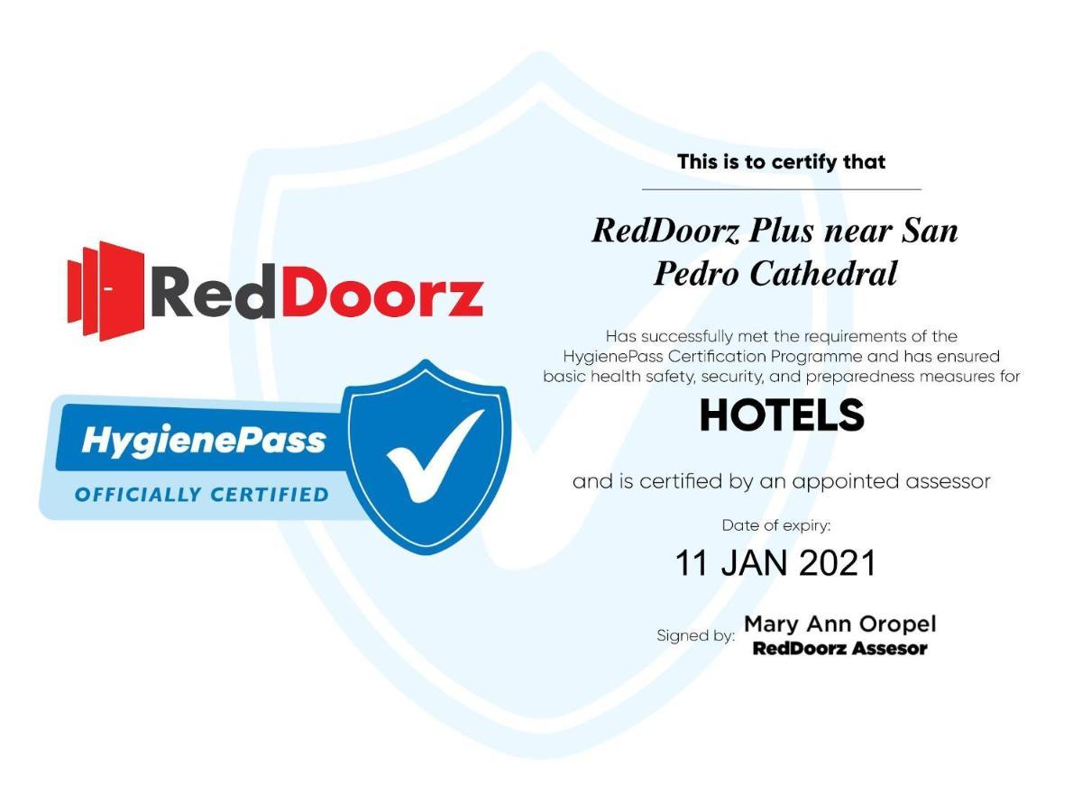 Reddoorz Plus Near San Pedro Cathedral Davao Екстер'єр фото