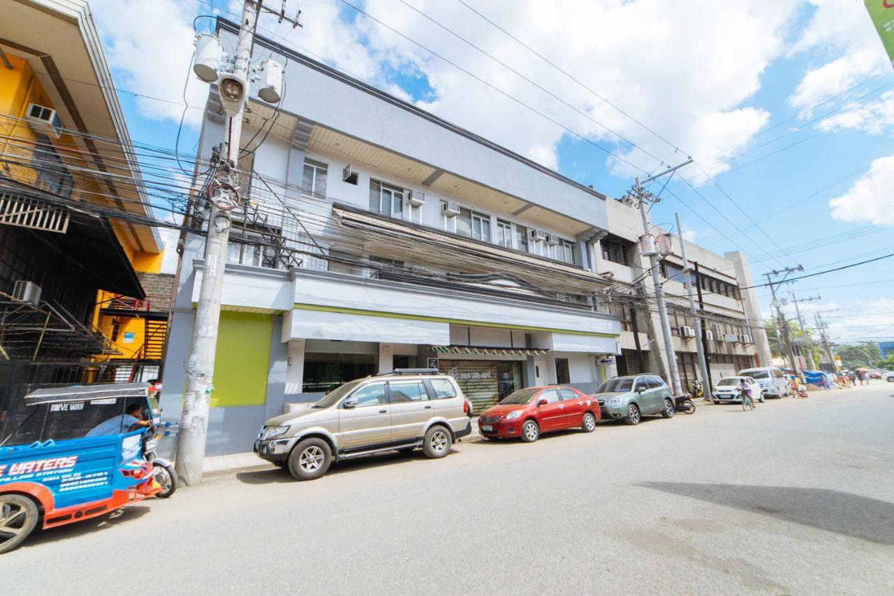 Reddoorz Plus Near San Pedro Cathedral Davao Екстер'єр фото
